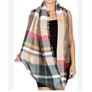 Women's NWT Plaid Frayed Infinity Scarf in Beige